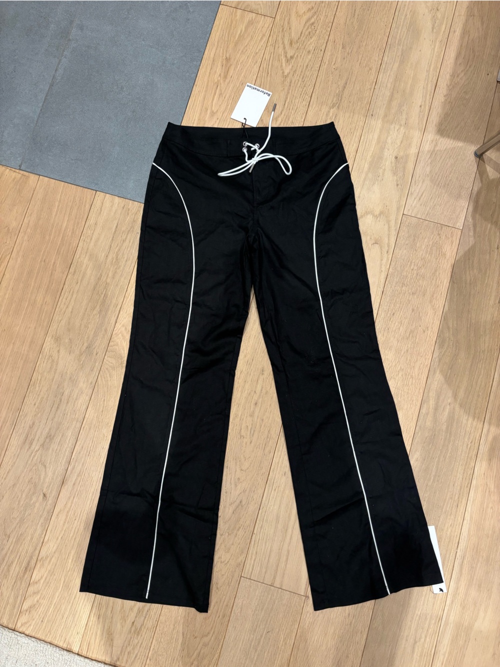 Reformation Moda Black Wide-Leg Low-Rise Track Pants with White Piping